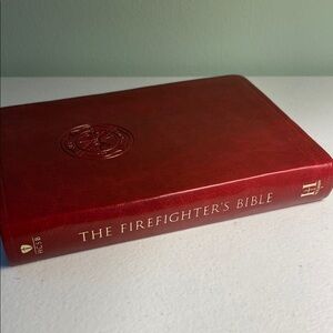 Holman The Firefighter’s Bible